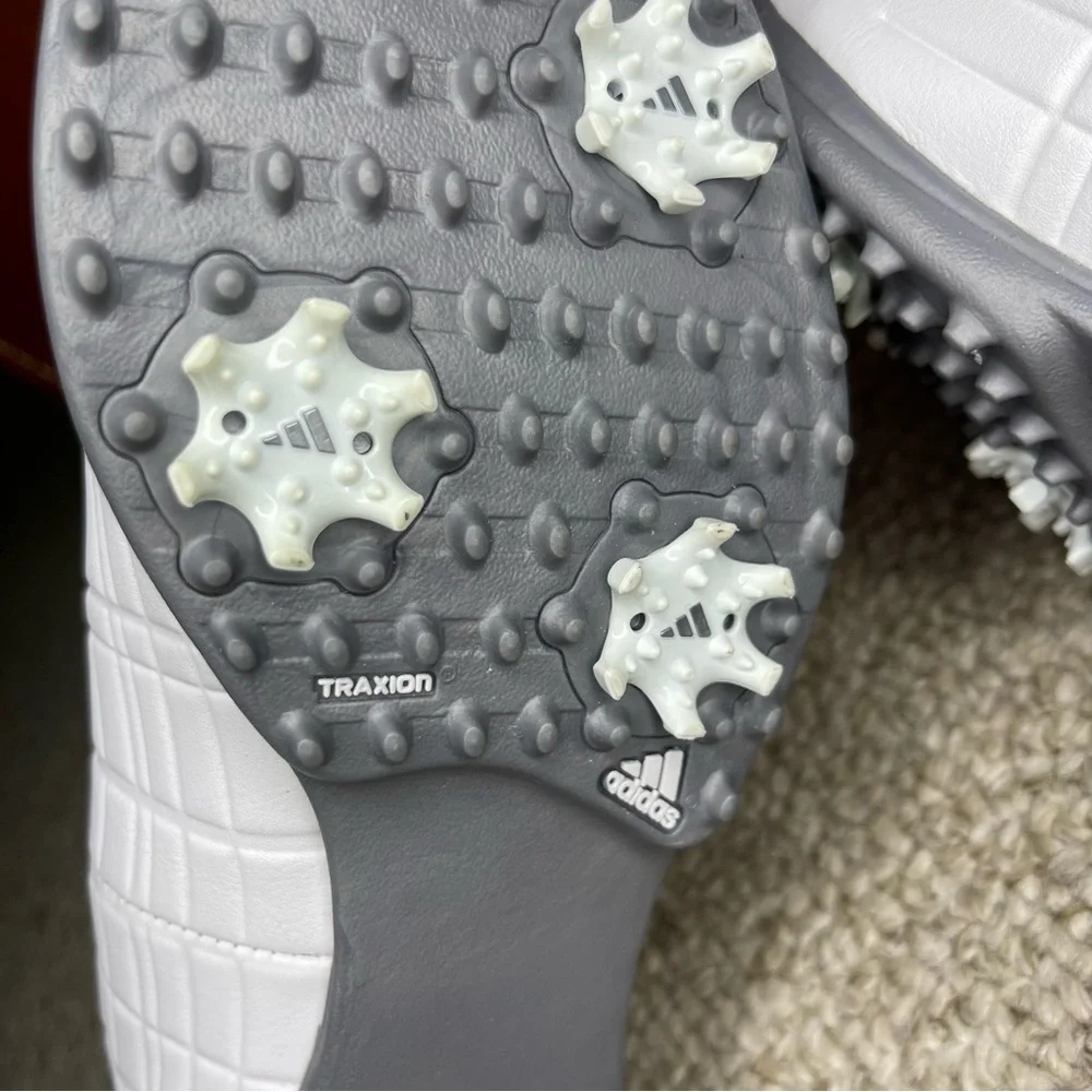 NWOT Adidas golf shoes